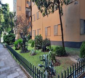 Accesos verdes del Conjunto Albarellos, 2021.