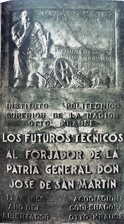 Placa de bronce fundida en los talleres del Otto Krause en homenaje al General San Martín trasladada al lugar de nacimiento del prócer